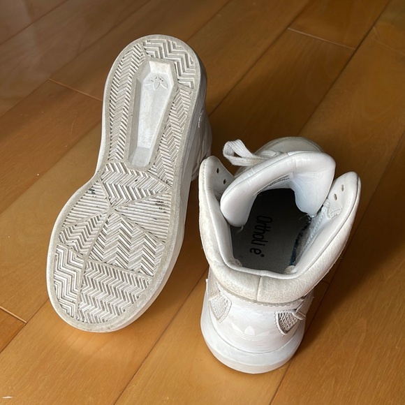 Adidas shoes for kids - Picture 2 of 5